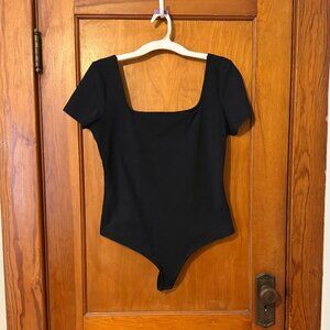 NEVER WORN | Express Square Neck Body Countour Bodysuit - Black